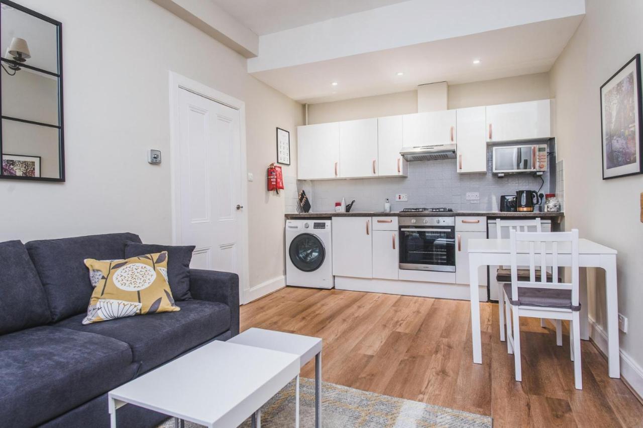 New Sleek 1Bd Edinburgh City Centre Stay Bagian luar foto